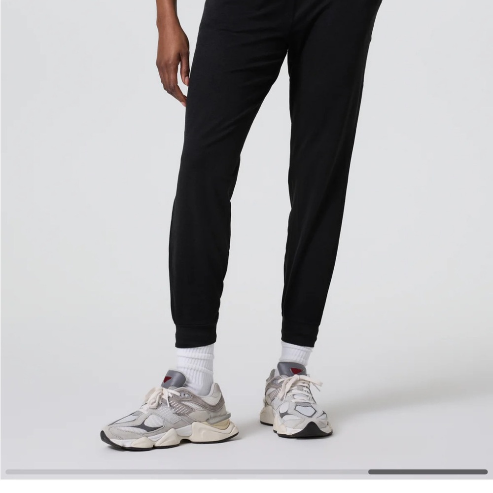 Vuori Black Performance Joggers